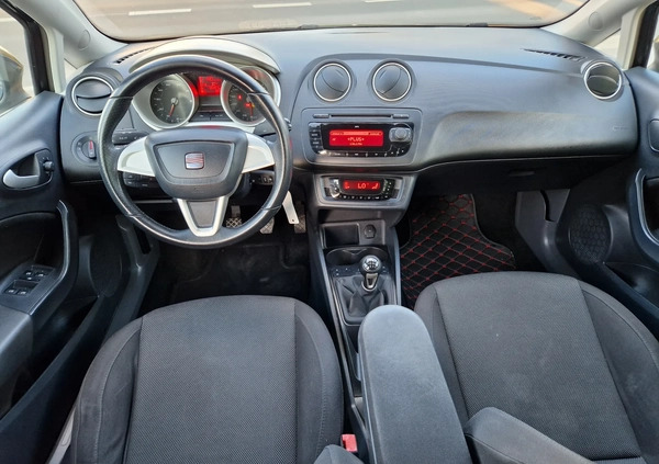 Seat Ibiza cena 18500 przebieg: 185000, rok produkcji 2010 z Kraków małe 172
